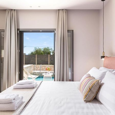 Kato Korakiana Onore Luxury Suites מראה חיצוני תמונה