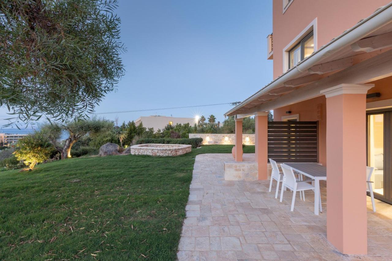 Kato Korakiana Onore Luxury Suites מראה חיצוני תמונה